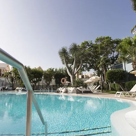 Adrián Colón Guanahaní Adultos Only