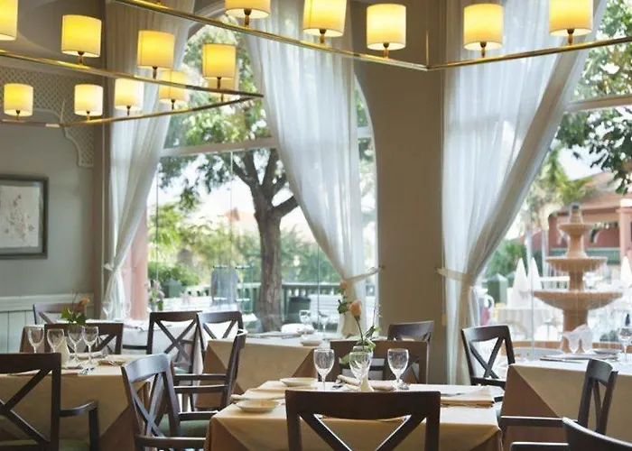 Adrián Colón Guanahaní Adultos Only